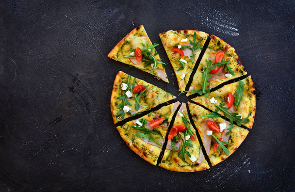 Sliced pizza close up - Foto, Imagem
