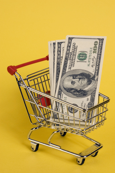 Cart with money - Φωτογραφία, εικόνα