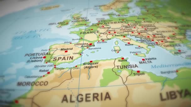 Maantiede World Map Flight Over Background / 4k animaatio maailmankartan matkustaa tausta lento yli valtameren, maiden ja kaupunkien nimet
 - Materiaali, video