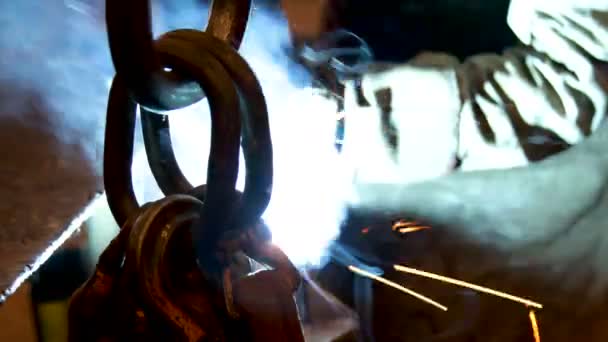 soudage woker industrie acier
 - Séquence, vidéo