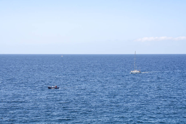 Typical sea scene with boats - Foto, imagen