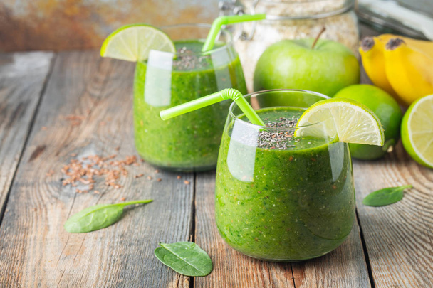 Green fresh healthy smoothie. diet detox concept. - 写真・画像