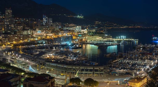 Monaco yöllä
 - Valokuva, kuva