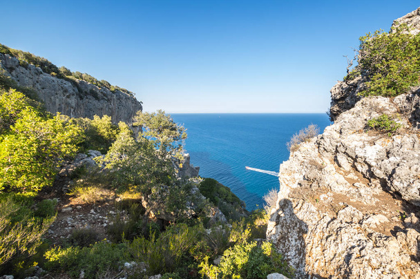 The coast of Mediterranean sea - Foto, afbeelding