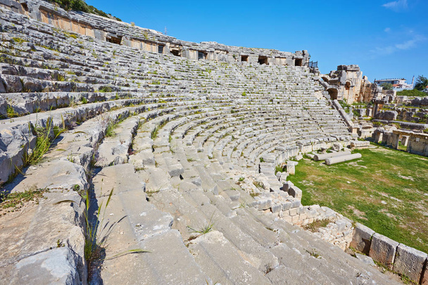 Αρχαίο ελληνορωμαϊκό θέατρο του Mira, Demre, Τουρκία - Φωτογραφία, εικόνα