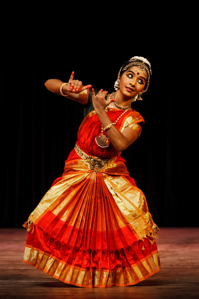 bharatanatyam - klassischer indischer Tanz - Foto, Bild
