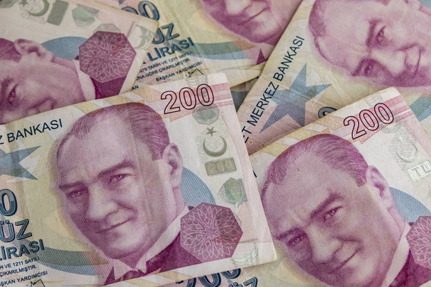 közelről kétszáz török líra bankjegyeit forgalomban - Fotó, kép