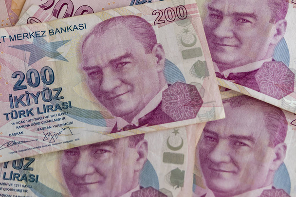 Zweihundert türkische Lira-Banknoten im Umlauf - Foto, Bild
