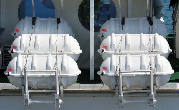 reddingsvlotten op cruise ship - Foto, afbeelding