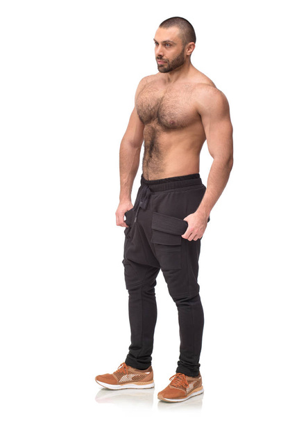 Täyspitkä muotokuva brutaali lihaksikas mies studio kunto malli terveydenhuollon elämäntapa yläosattomissa kehon
 - Valokuva, kuva