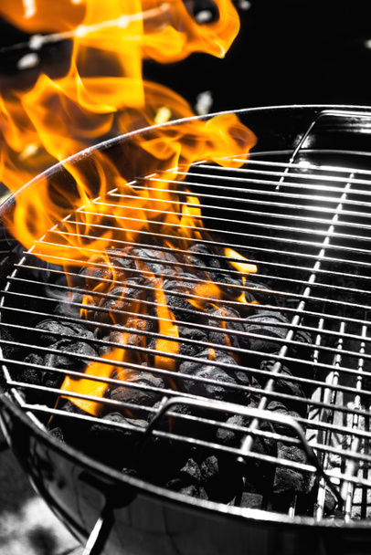 grill vuur - Foto, afbeelding