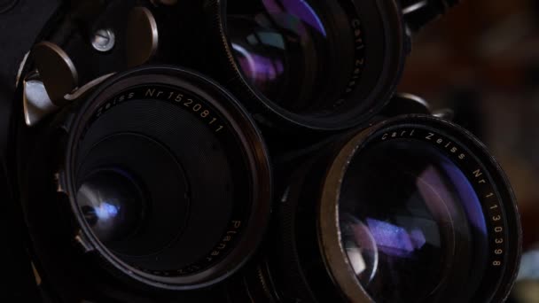 Película cinematografía movimiento imagen cámara de cerca
 - Metraje, vídeo