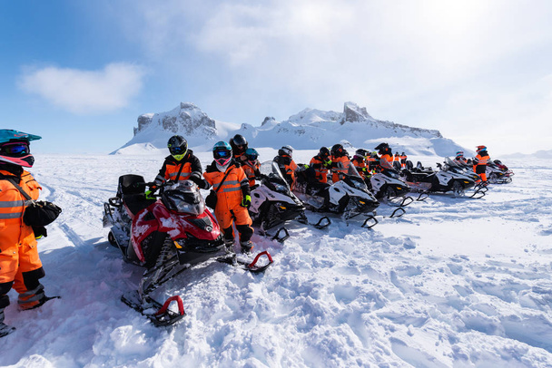 Kar İzlanda gracier mobil - Fotoğraf, Görsel