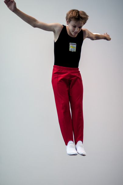 Competitions on the jumps on trampoline - Valokuva, kuva