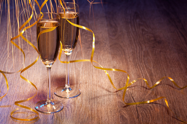 Pair glasses of champagne - Foto, imagen