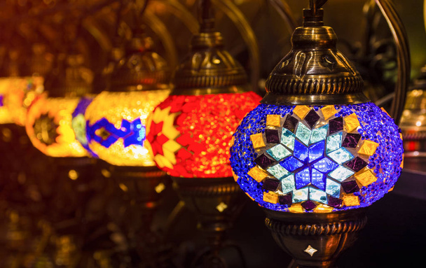 Traditionele Turkse licht lamp-shot van Dubai Spice Souk - Foto, afbeelding