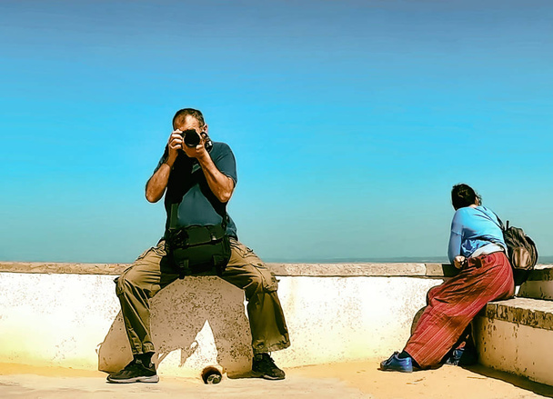 Man photographing the photographer - Photo, Image
