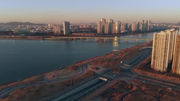 Légifelvétel az Incheon Dél-Korea Riverside belvárosi negyed - Felvétel, videó