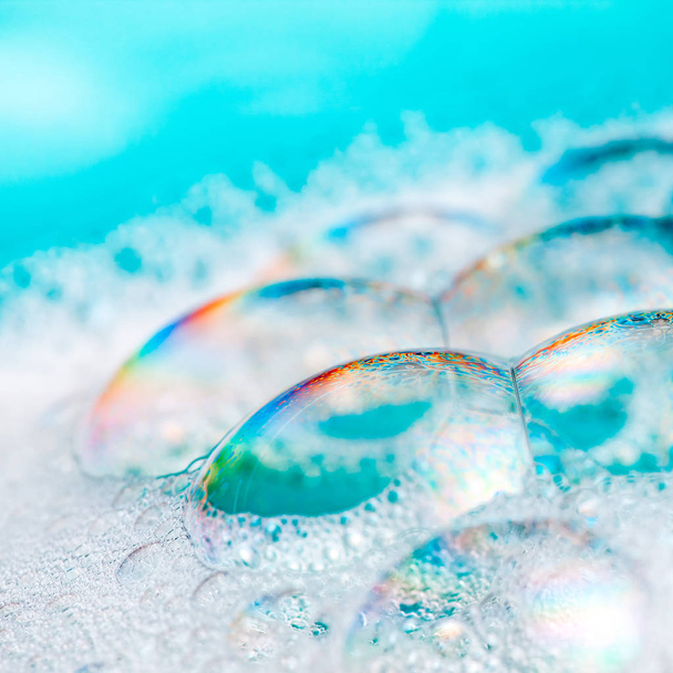 Limpe bolhas de sabão azul
 - Foto, Imagem