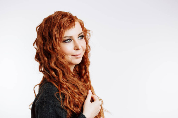 portrait of pretty redhead woman - Fotoğraf, Görsel