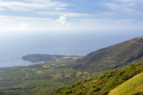 West coast of Crete on a sunny spring day. Greece, Europe - Фото, зображення
