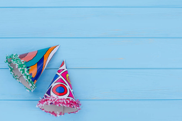 Cone hoeden voor verjaardag of carnaval partij. - Foto, afbeelding
