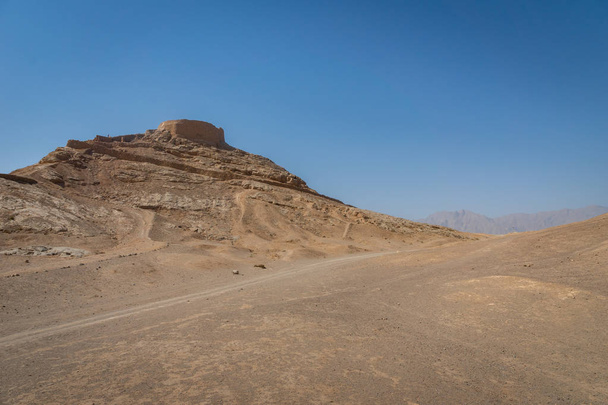 Tower of Silence, ancient zoroastrian mountain religious site in Yazd, Iran - 写真・画像