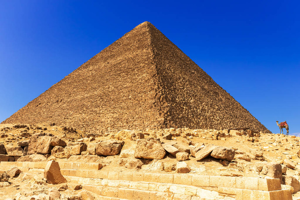 Giza, Mısır 'daki büyük Cheops Piramidi - Fotoğraf, Görsel