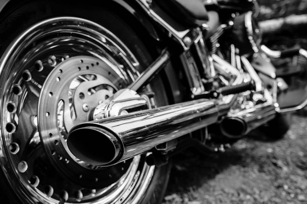 Rear view of motorcycle exhaust chrome pipes - Zdjęcie, obraz