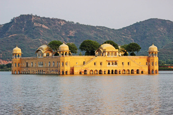 Jal Mahal, Jaipur, Rajasthan, Intia
. - Valokuva, kuva