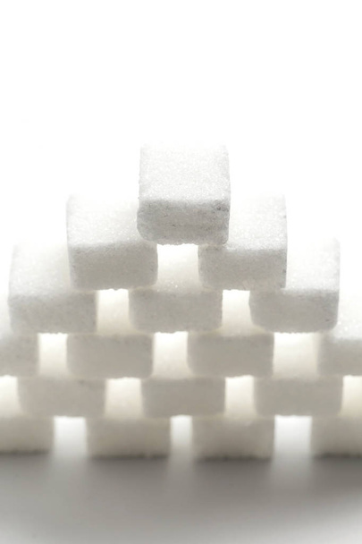 Valokuva valkoinen sokeri kuutiot
 - Valokuva, kuva