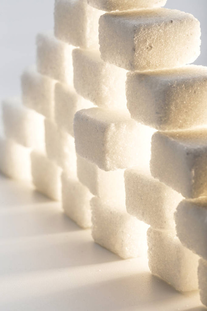 Фотография белых кубиков сахара
 - Фото, изображение