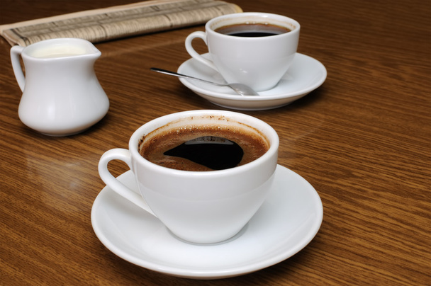 Une tasse de café noir - Photo, image
