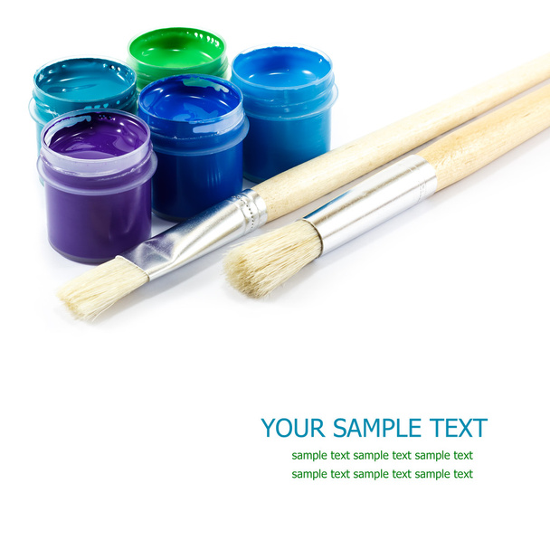 Paints and brushes - Foto, afbeelding