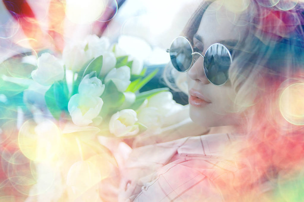 blurred background, spring portrait girl happy / glam photo pink bokeh, fashion girl - Fotografie, Obrázek