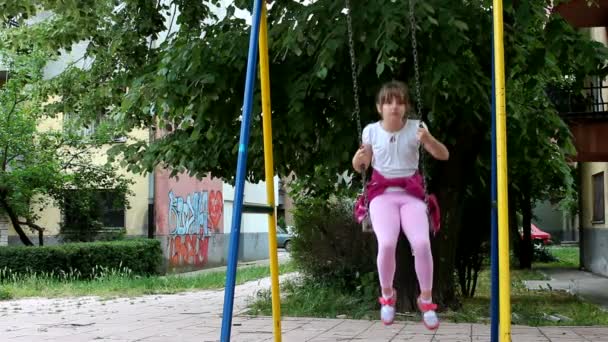 La chica en swing
 - Metraje, vídeo