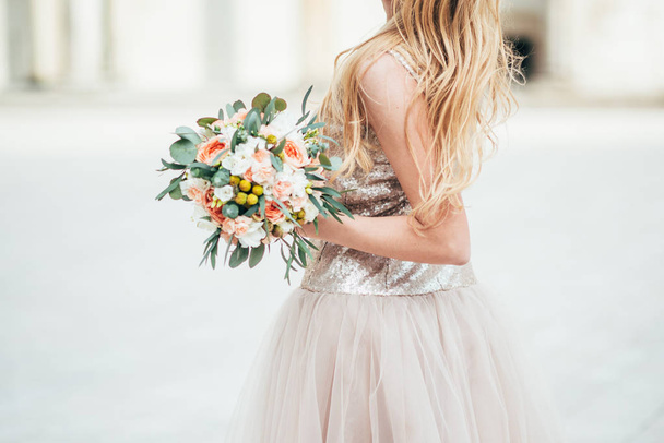beautiful wedding buoquet with roses in the hands - Photo, Image