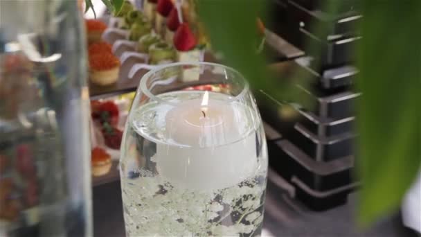 Návrh květin bílé svíčky - Záběry, video