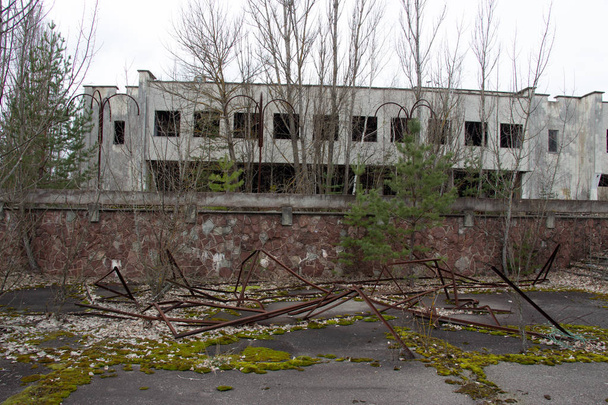 Ghost town Pripyat in Chernobyl, Ferris wheel - Fotoğraf, Görsel