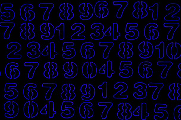 Achtergrond van de nummers. van nul tot negen. Getallen textuur. Valuta symbolen. Numerologie. Wiskundige vergelijkingen en formules - Foto, afbeelding