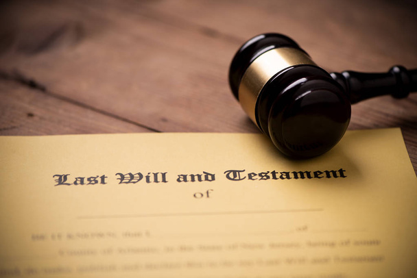 Last will and testament form with gavel. Decision, financial - Photo, Image