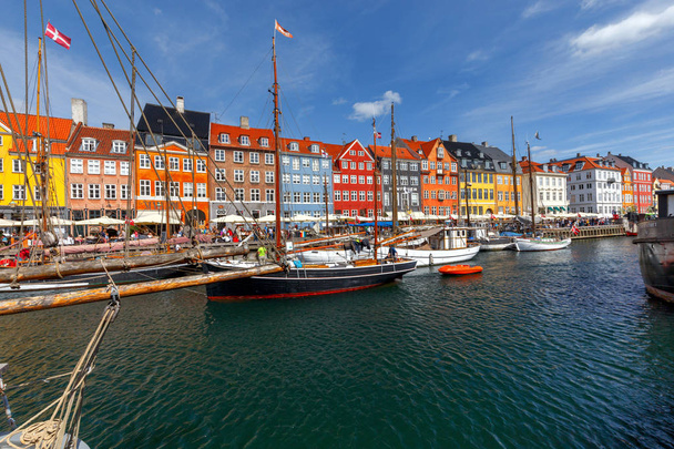 Copenhagen. The Nyhavn channel. - 写真・画像