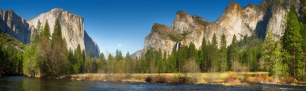 Yosemite valley and merced river - Photo, Image