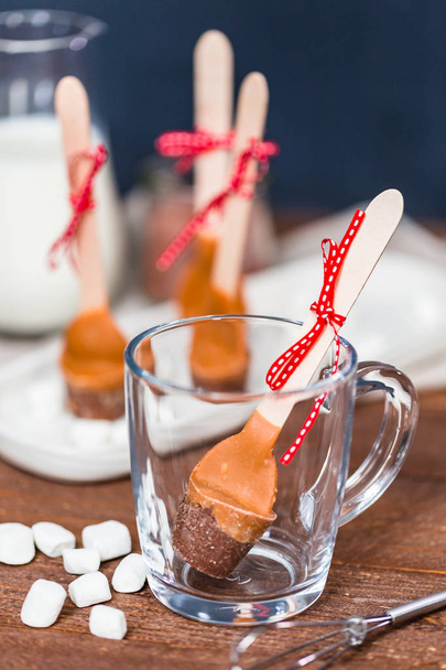 Hot chocolate on the stick - Foto, afbeelding