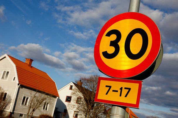 Speed limit 30 - Photo, Image