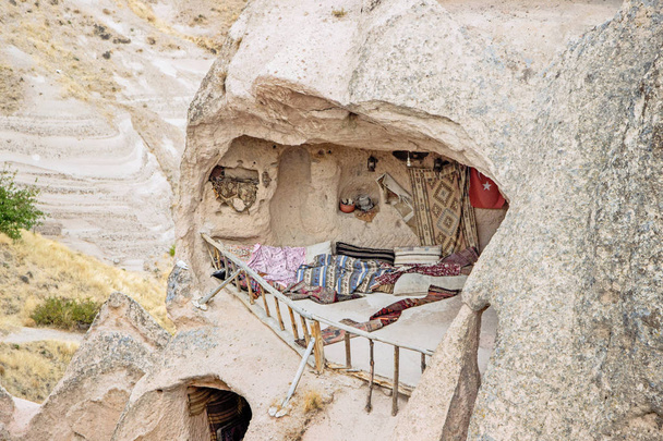 grotwoning in Uchisar Cappadocië - Foto, afbeelding