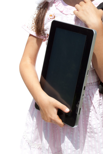 meisje met ipad zoals gadget geïsoleerd witte achtergrond - Foto, afbeelding
