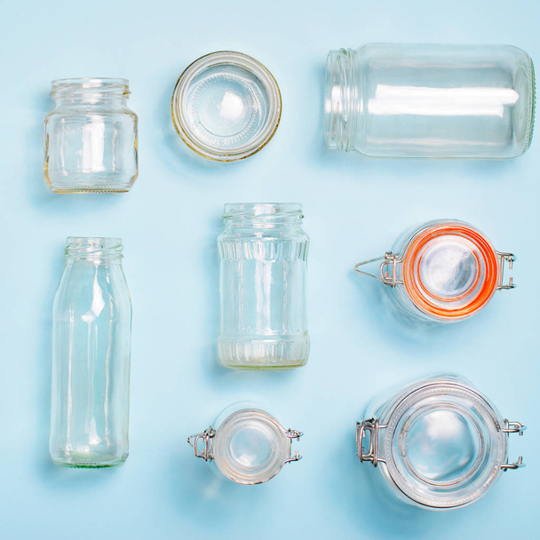 Variety of Glass Jars and Bottles, Zero Waste Shopping Concept - Zdjęcie, obraz