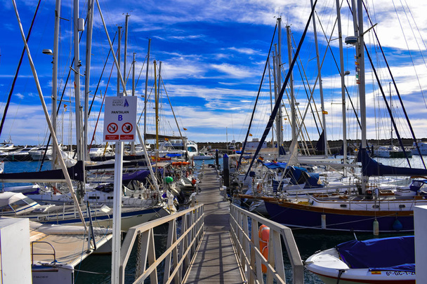 BOATS IN THE HARBOR - Photo, Image