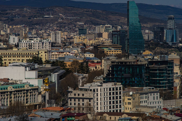 Tbilisin keskusta
 - Valokuva, kuva